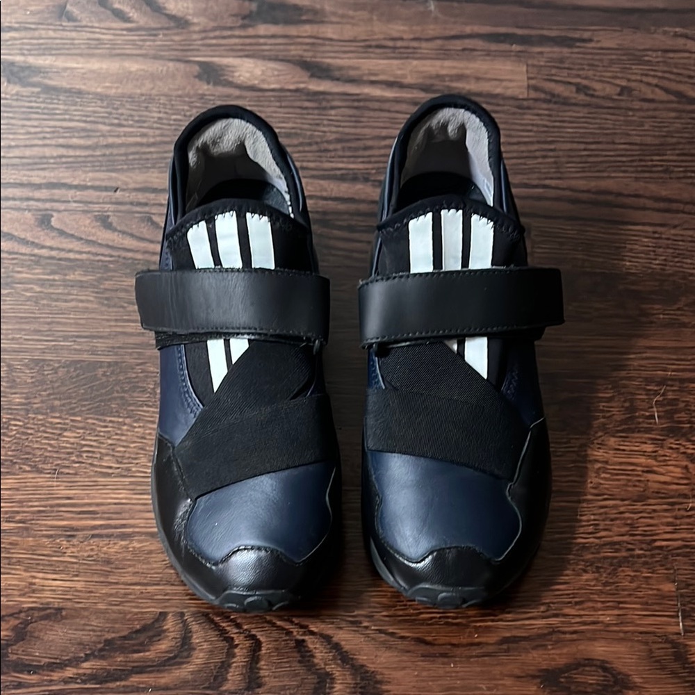 Adidas Y3 Astral leather women’s sneaker